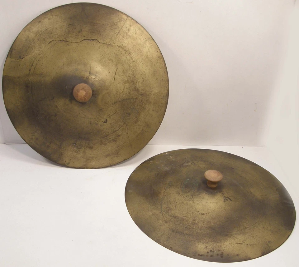 VINTAGE PAIR 12" DIAMETER CRASH CYMBALS W/WOODEN HANDLES - Image 2 of 4