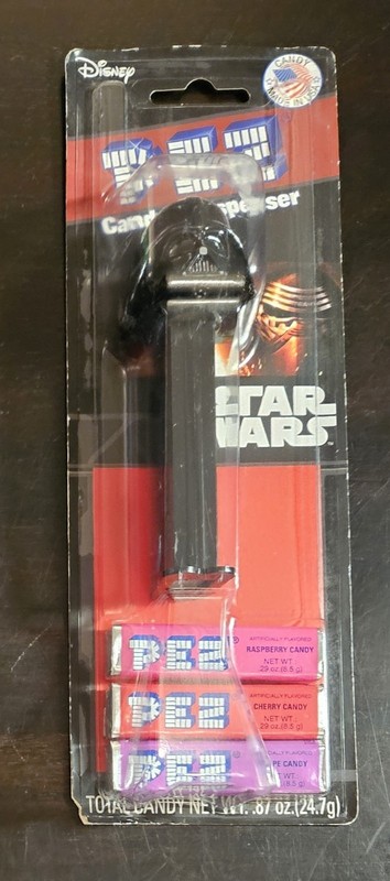 100% Vintage Disney Star Wars Darth Vader Pez Candy Dispenser - New & Sealed 
