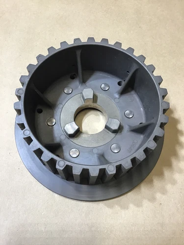 HUB, CLUTCH SLEEVE