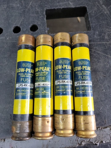 1-BUSSMAN Low-Peak LPS-RK-40SP Dual-Element Time-Delay Fuse 600VAC/300VAC