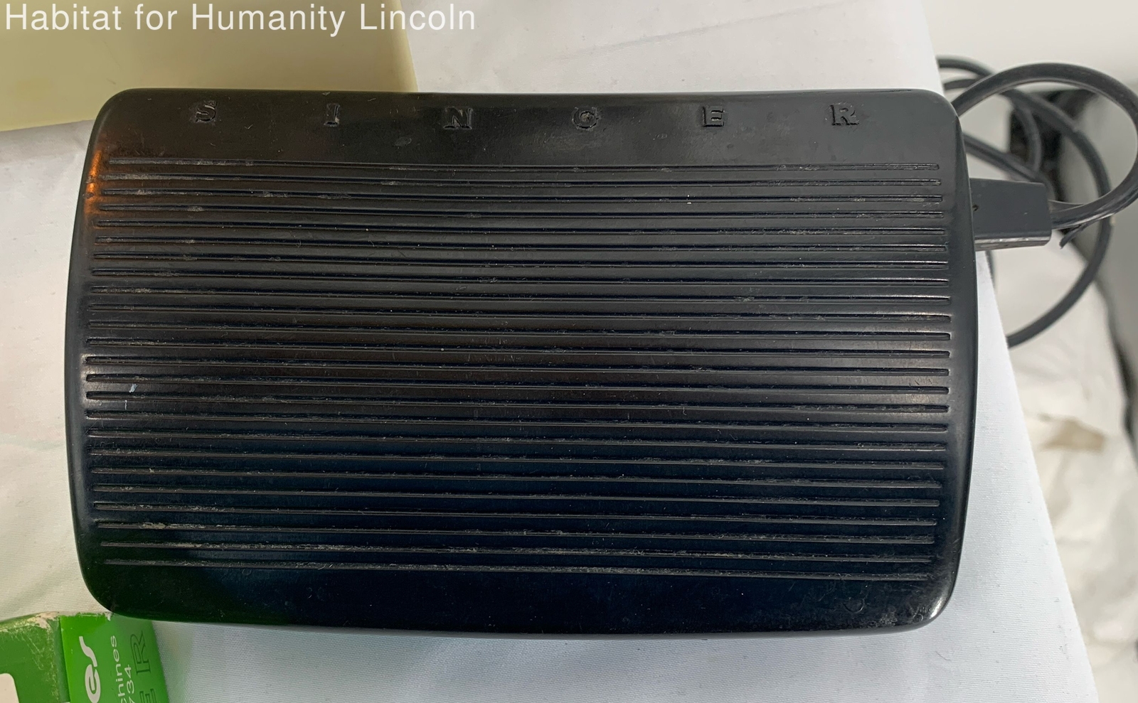 Vintage Singer Stylist Zig Zag Model 774 Sewing Machine With Rolling