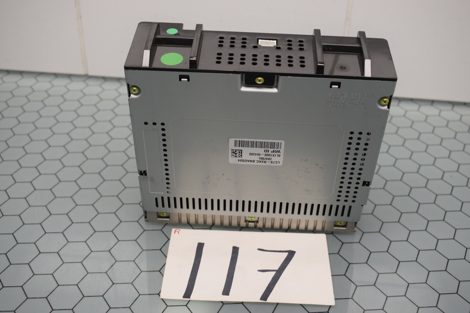 19 20 GMC Acadia Radio Equipment Receiver Used #117-R