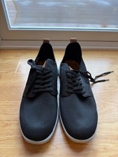 IZOD Bannister Men's Lace Up Shoe, BLACK, size 11M - Gently used