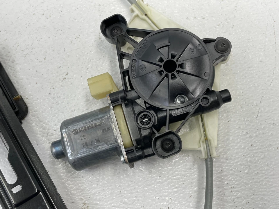 Regulador de ventana de puerta de paso trasero derecho Porsche Macan 15 16 17 con motor 1474 OEM Foto 2 de 4