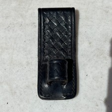 Vintage Don Hume Baton Black Holder Holster D106 D0469