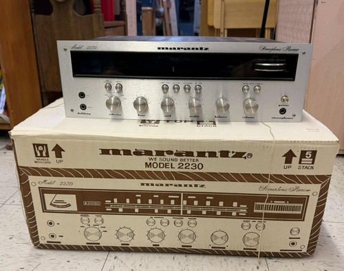 Marantz 2230 Vintage Stereo Amplifier W/Box Vintage Component  *LOOK*