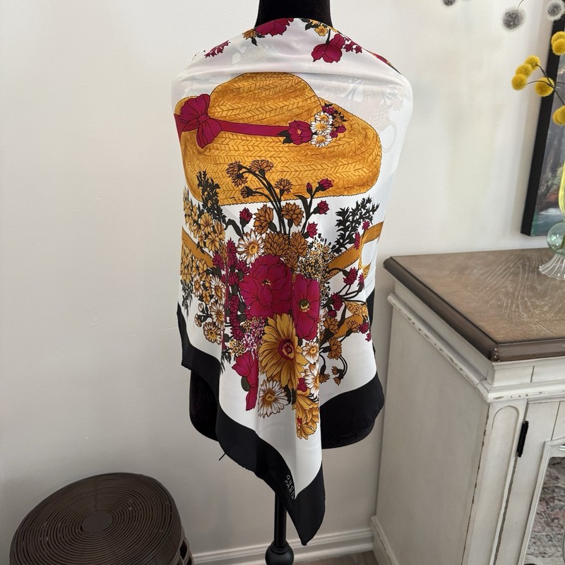 Vintage Gucci Paris Silk Square Scarf Black White Hand Rolled Made in France