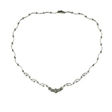 18 Karat White Gold and Diamond Necklace 21974