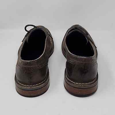 Cole Haan Men display picture 3