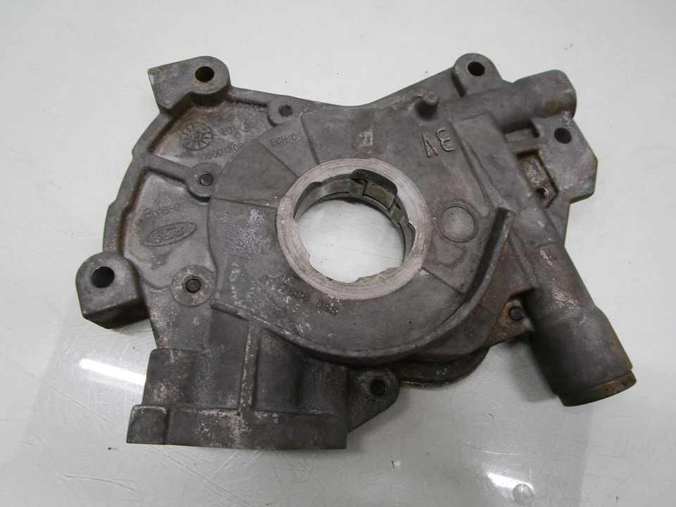 Lincoln Navigator 2007-2008 5,4 L V8 motor bomba de aceite cubierta OEM Foto 2 de 4