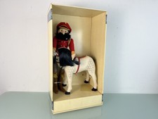 Steiff Tier 411984 Filzpuppe Ungar mit Pferd. Top Zustand mit OVP