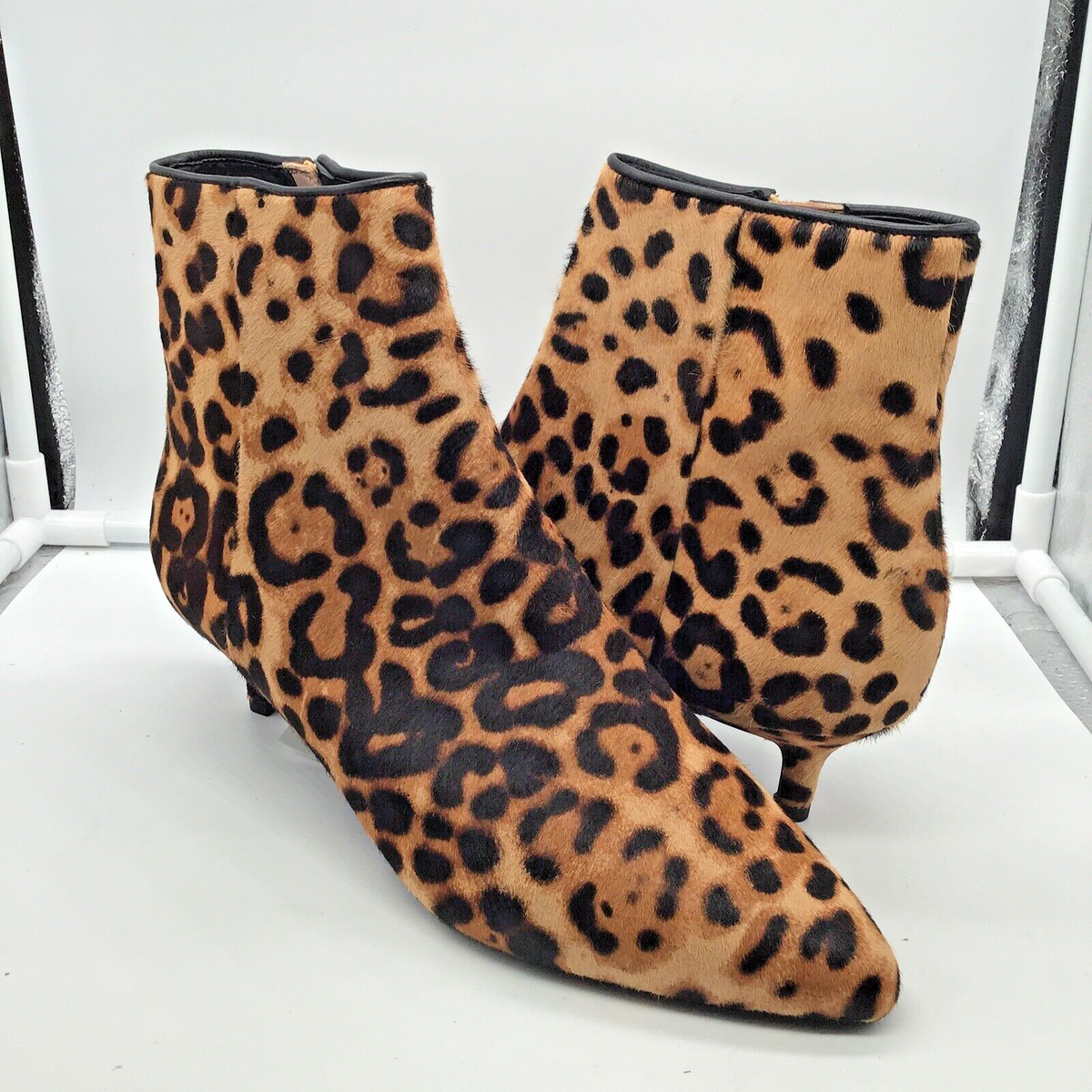 Taryn Rose Women's Nora Ankle Boots Cheetah Print Size NWOB