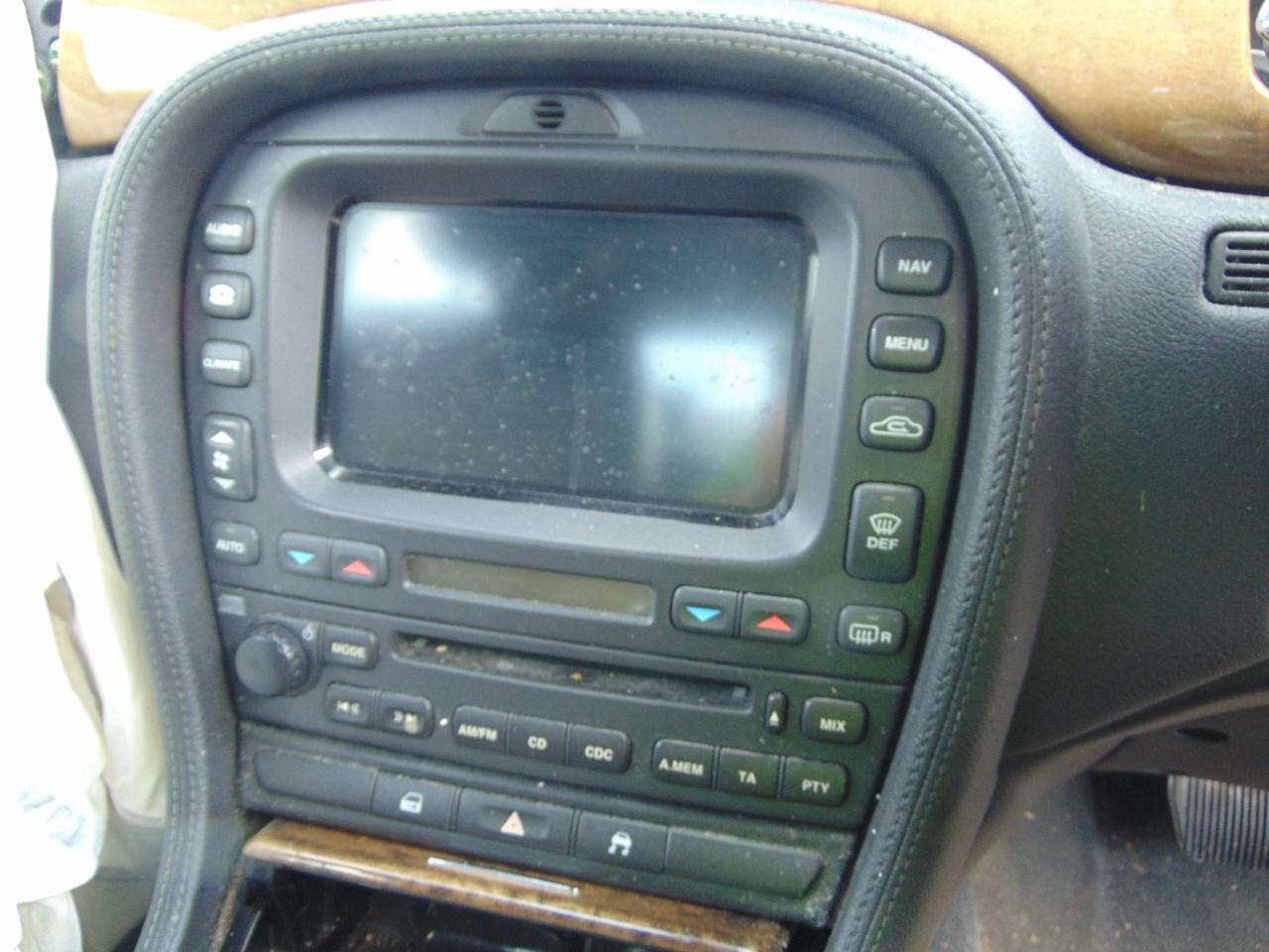 Picture 9 of 12