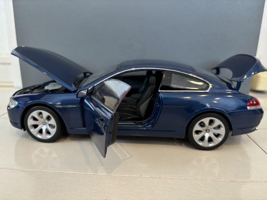 Kyosho 1/18 BMW ディーラー別注 6er E63 KYOSHO 80430398134 Scale 1/18 | BMW 6-SERIES M6 COUPE E63