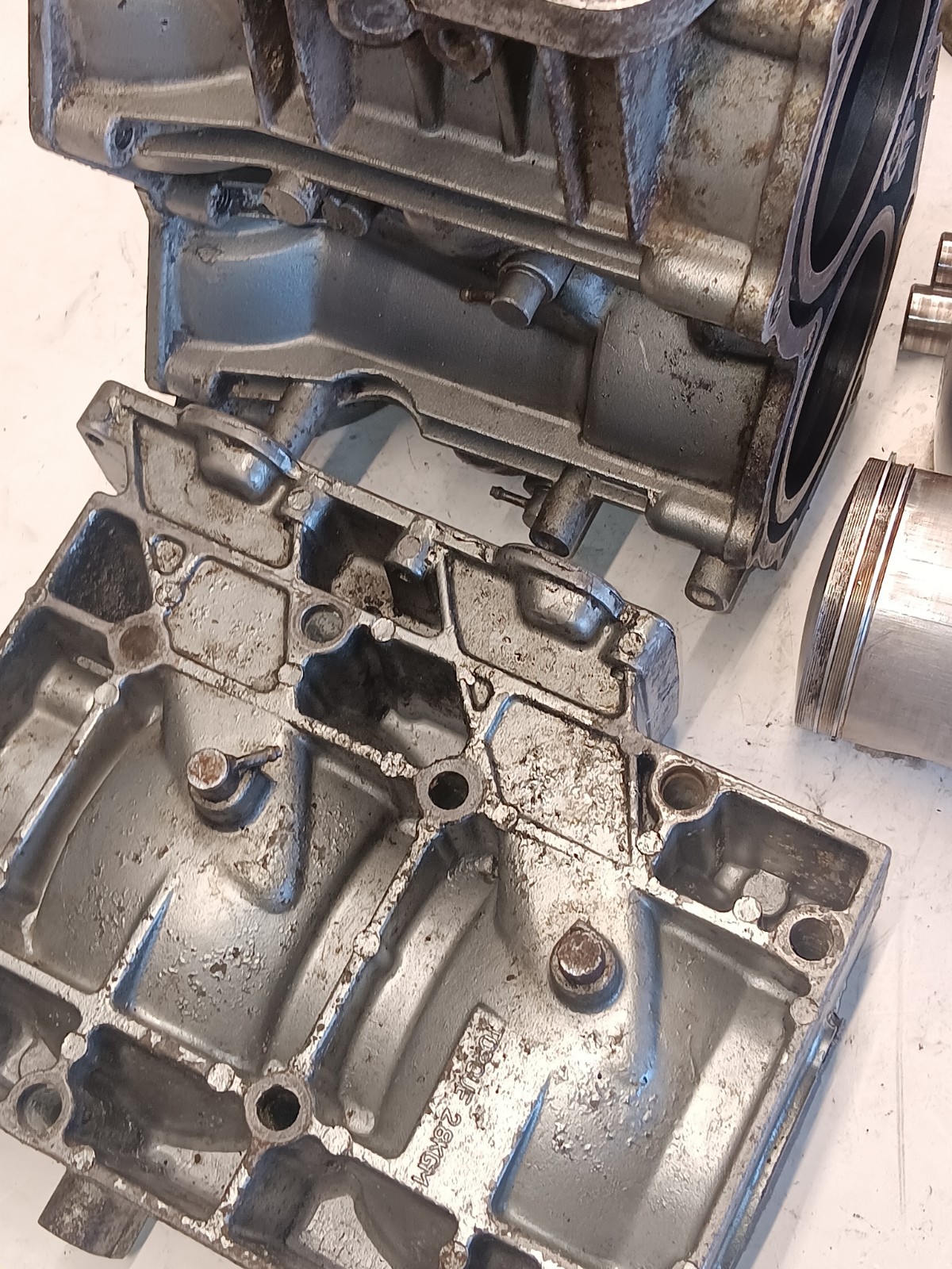 87-93 Yam Runner Blaster 500 WR500F Cylinder Piston Head Case 6K8-15100-01-8P