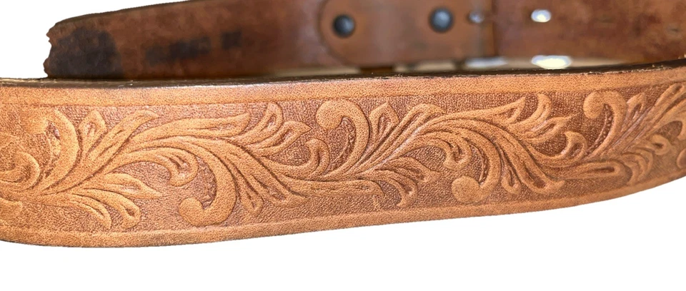 Tony Lama Children's Little Texas Aged Bark Tooled Top Grain Leather Belt USA - Image 4 of 4