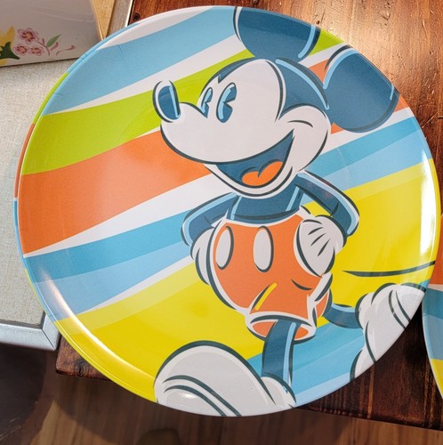 Set Of 6 Mickey Mouse Melamine Plates Disney Parks Exclusive Head Gloves Trudeau - Picture 3 of 12