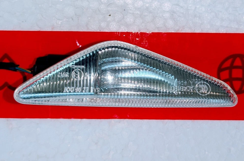 For 2007-2014 X3 X5 X6 BMW L&R Repeater Side Marker Turn Signal 7267977 & 78 - Image 4 of 4