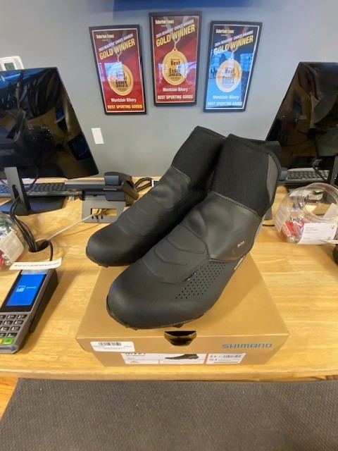 Brand New Shimano MW7 (SH-MW702) MTB Cycling Shoes Size 42/8.5 WIDE