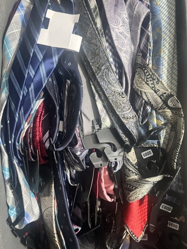 Mystery Men’s 75 Tie Lot - Various Brands