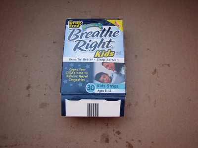 30 Ct Box Breathe Right KIDS Nasal Strips Ages 5-12 Discontinued PACK IS OPEN