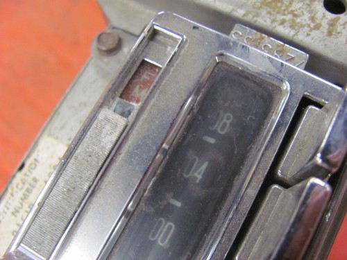 Original 1964 64 Corvette AM FM Radio - Picture 6 of 9