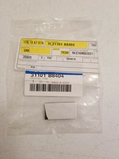 New! HYUNDAI  17-18 Santa Fe 3.3L-V6 Fuel System-Fuel Tank Pad 31101B8404 OEM