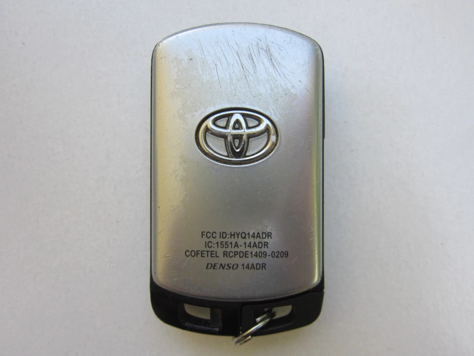 OEM 2011-2020 TOYOTA SIENNA SMART KEY KEYLESS REMOTE HYQ14ADR UNCUT UNLOCKED - Image 3 of 4