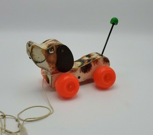 snoopy pull toy vintage