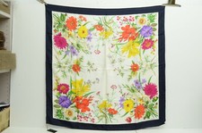 Authentic Gucci 100 Silk Scarf Navy Blue White 90cm Classic Floral Flowers