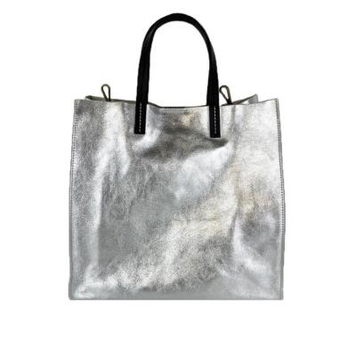 Borsa Shopping a Mano in Pelle Metallizzata Made in Italy