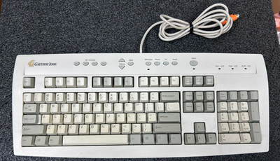Vintage Gateway 2000 7000598 PS/2 Wired Mechanical Keyboard