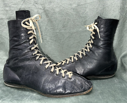 Vintage Wilson Leather Basketball Sneakers High Top Gym Shoes Boxing 11