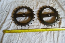 Vintage Pair of Cast Iron Planter Plates Y2877-B John Deere Lot 25-31-D