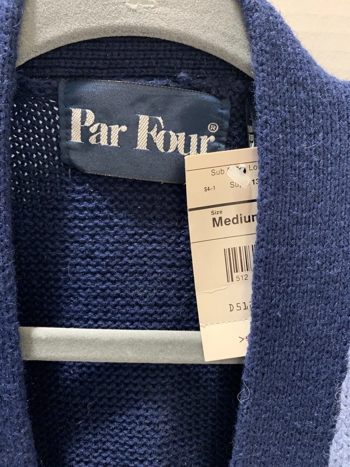 Vintage NOS Par Four Cardigan Sweater Size M Blue Golf Graphic All Over 90s tags - Image 2 of 4