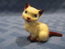 Hagen Renaker Miniature, Siamese Mama Cat, # 438, Retired, Made in USA