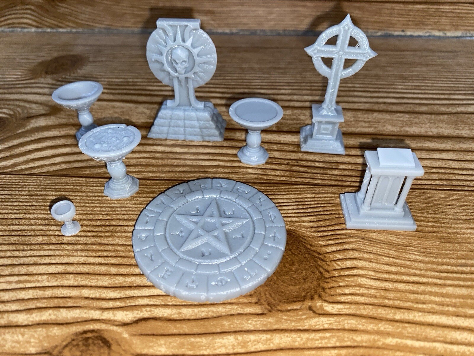 Objective Markers Resin Wargaming Warhammer 40K AoS Malifaux WarMachine.-image