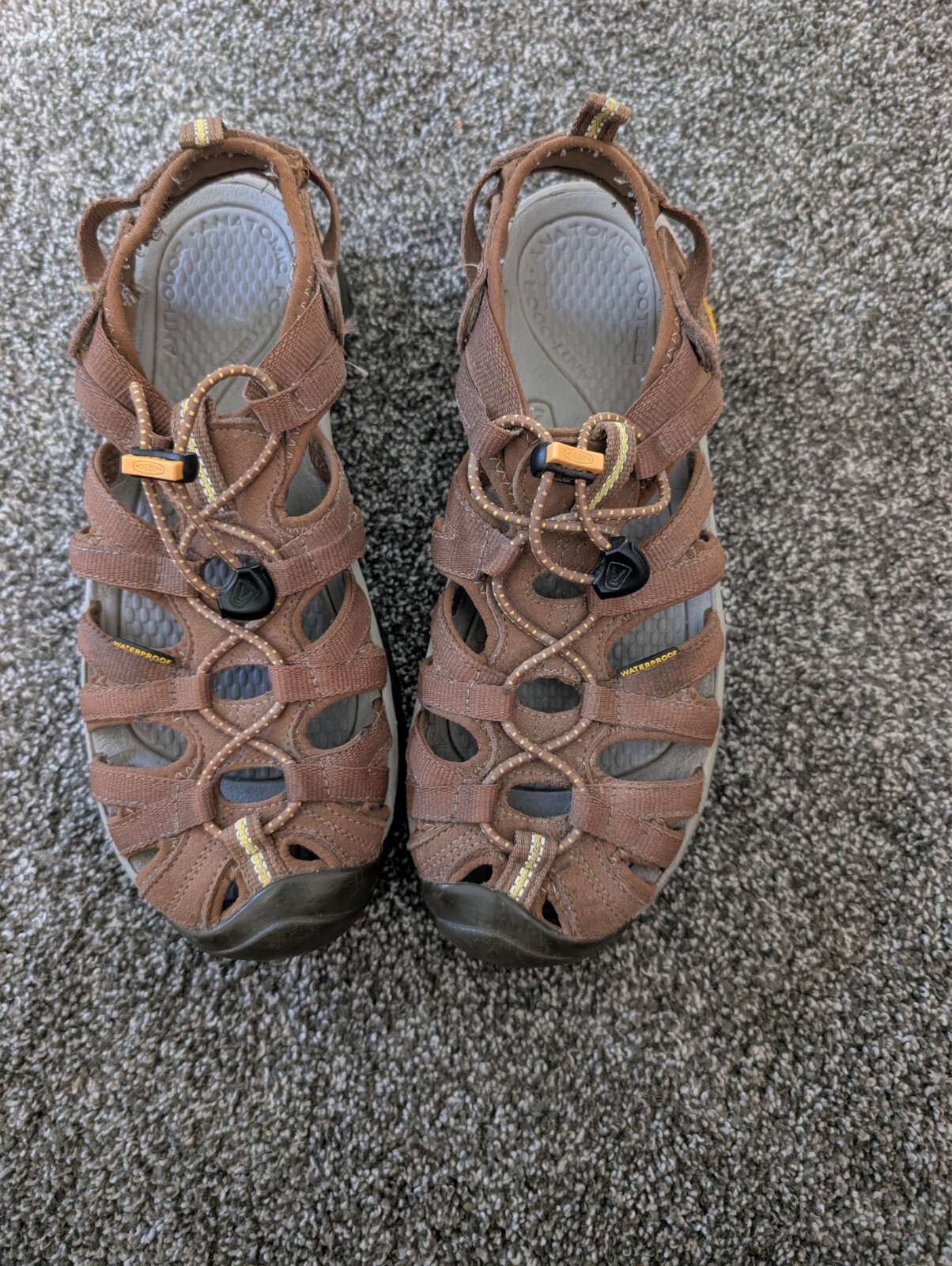 KEEN WHISPER BROWN WATERPROOF SPORT SANDALS WOMENS SIZE 8.5