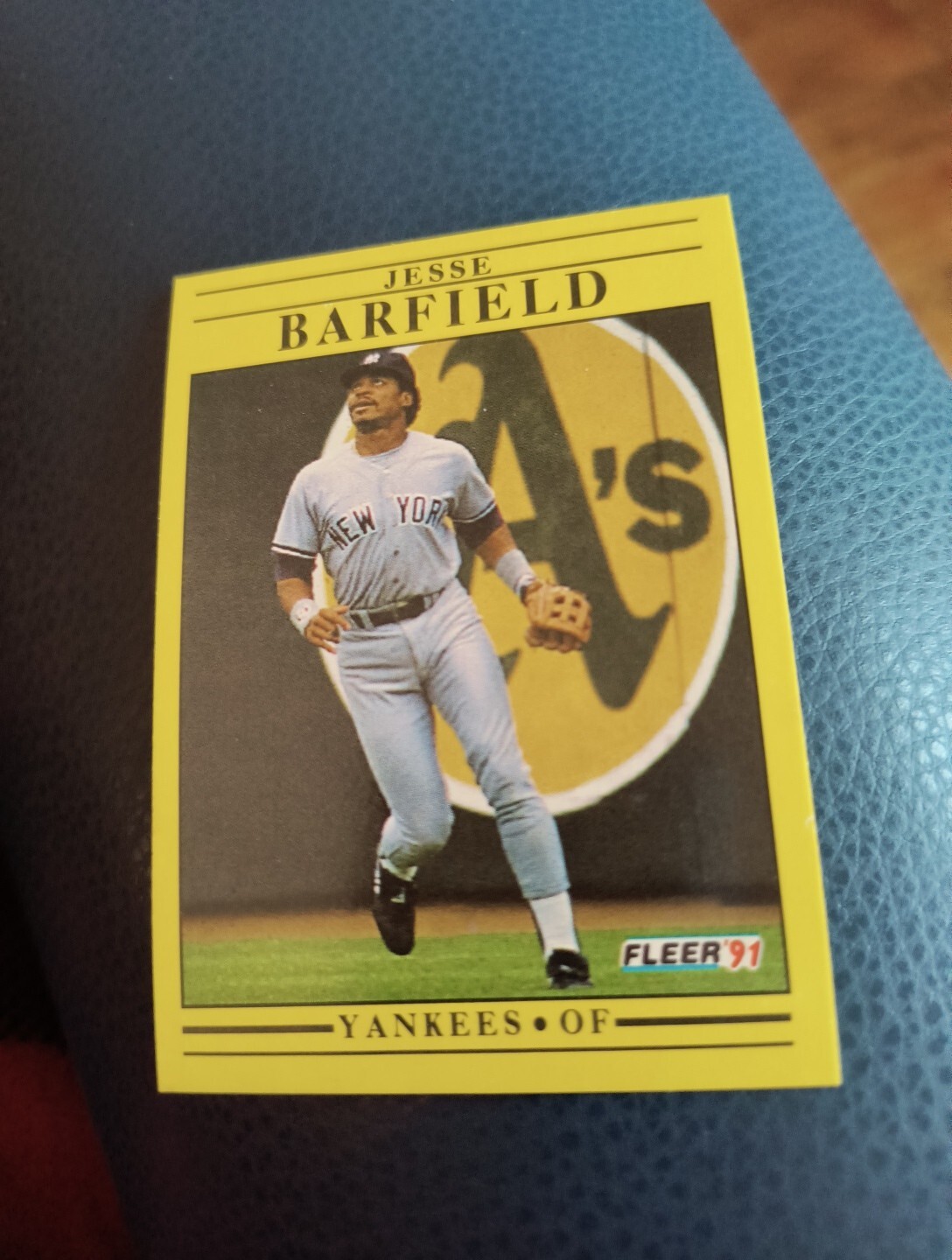 JESSE BARFIELD 1991 FLEER #657 FREE SHIPPING