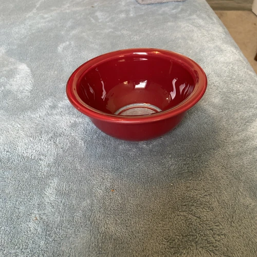 Red Burgundy 1L Pyrex Mixing  Bowl