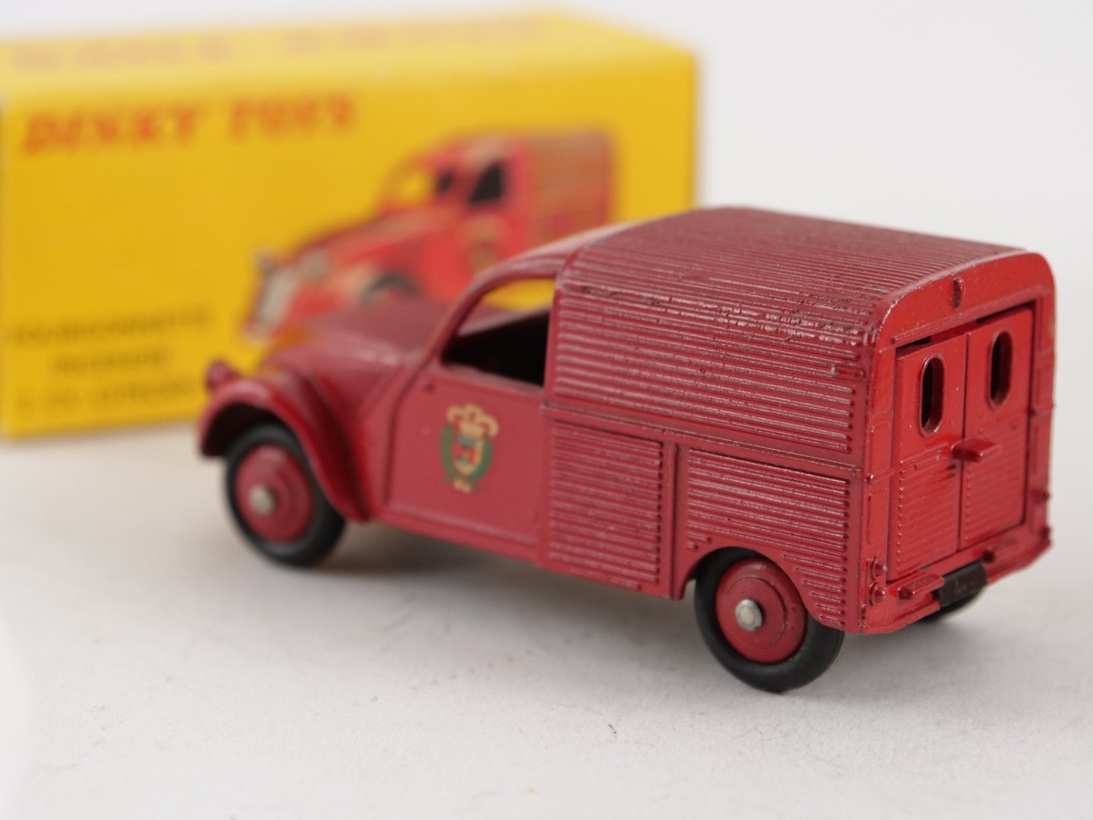 Dinky Toys, 2CV CITROËN Fourgonnette incendie Pompiers, 25D