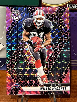 2025 Panini Mosaic Football #53 Willis McGahee FOTL Pink Spectris /13 - Bills