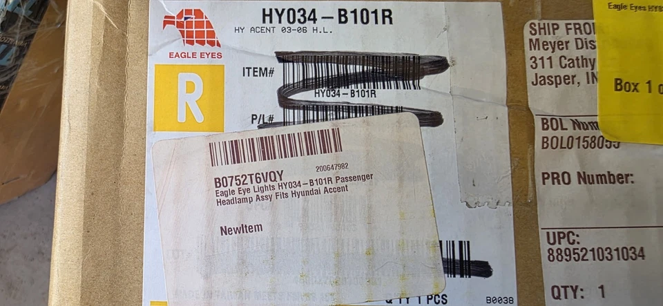 Conjunto de faros Eagle Eyes HY034-B101R para Hyundai Accent 2003-2006 NUEVO derecho Foto 4 de 4