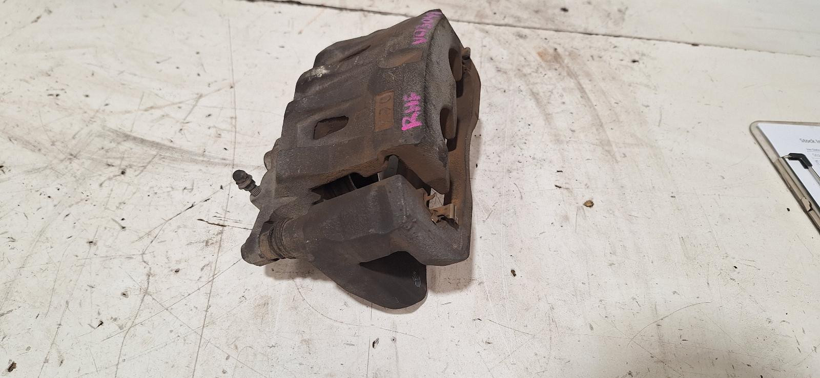 Toyota Kluger Right Front Caliper GSU40 05/2007-02/2014 - thumbnail 3