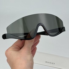 Gucci Women AUTHENTIC Sunglasses Black Grey Shield Mask GG1650S 001 BRAND NEW