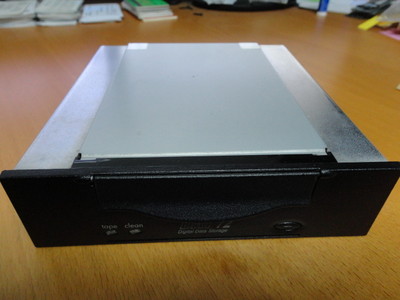 HP DAT72 DDS5 Internal SCSI Tape Drive PD020J#300 BRSLA-0208-DC Black Bezel