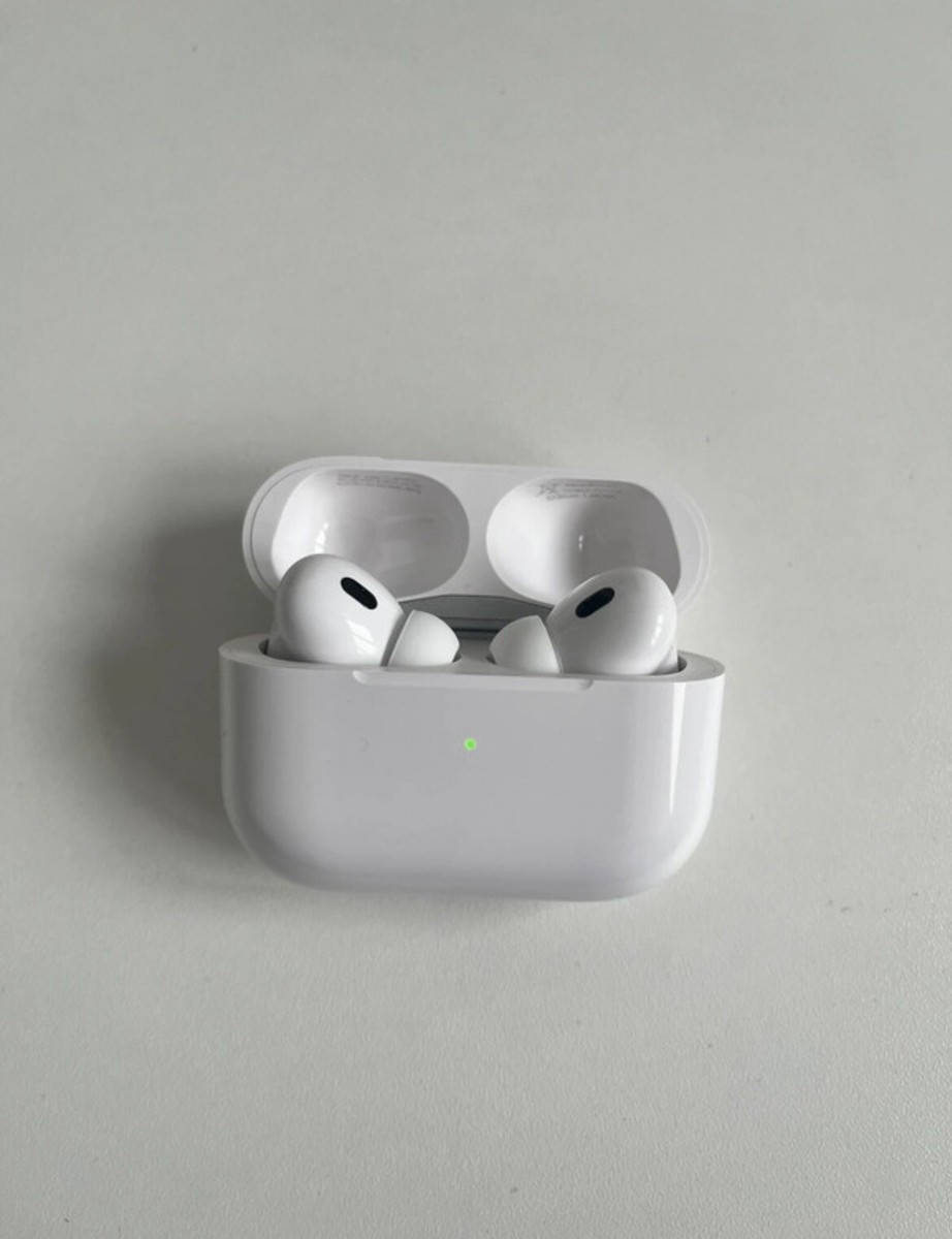 Apple AirPods Pro (2nd Generation) USB-C 2023 - New & Sealed
