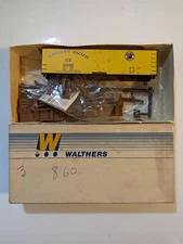 HO Walthers NP 40' DS Wood Reefer Kit NIB Item#932-2466