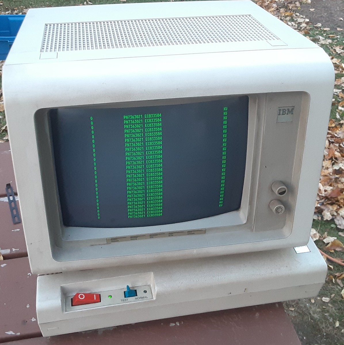 VINTAGE IBM 5291 2 Terminal Green Screen Monitor DM12N501 CRT