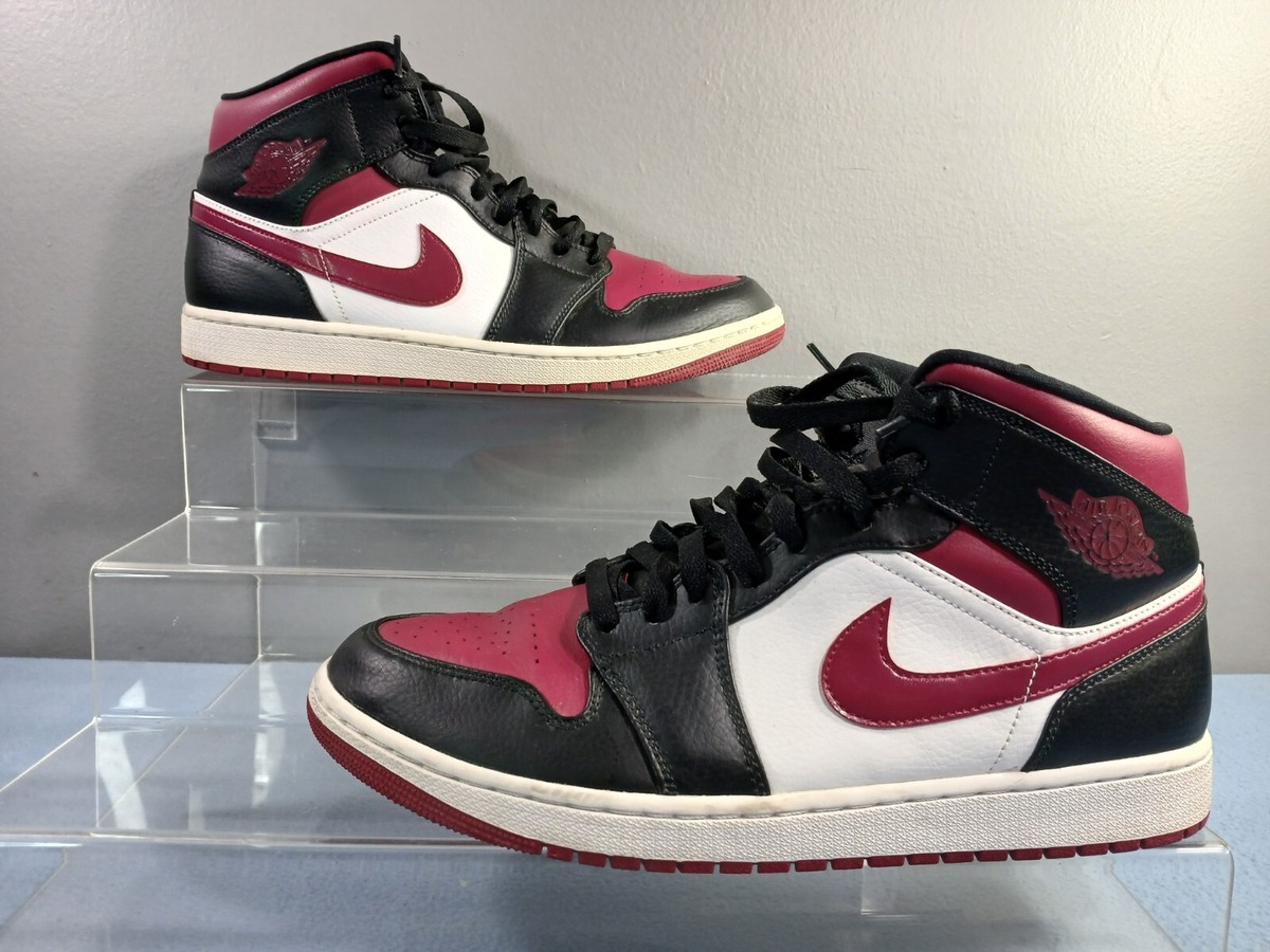 air jordan 1 retro mid bloodline